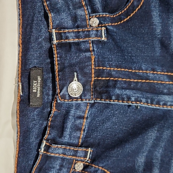 Brand new True Religion jeans straight leg 40x32 - Picture 4 of 6